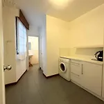 And Modern In The Port 아파트