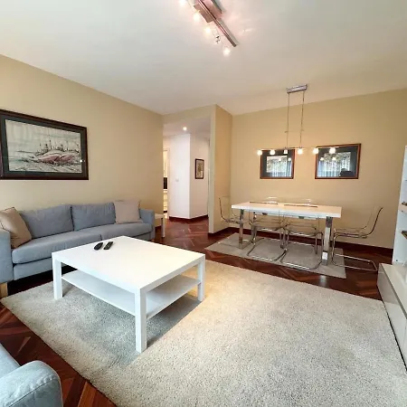 And Modern In The Port 아파트