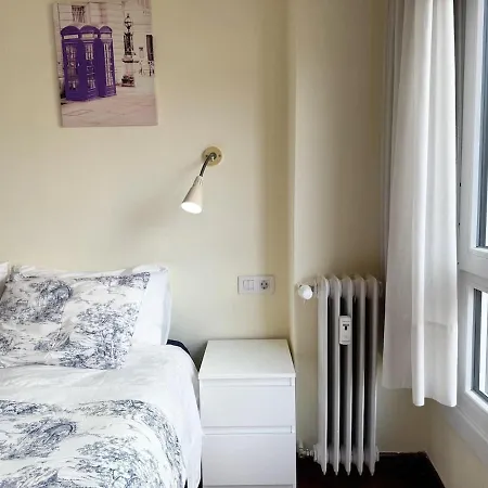 And Modern In The Port Διαμέρισμα