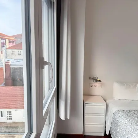 And Modern In The Port Διαμέρισμα Βίγκο