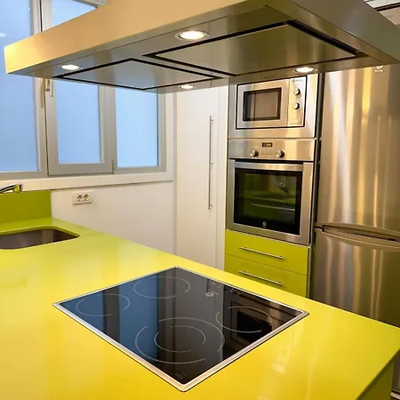 And Modern In The Port Διαμέρισμα