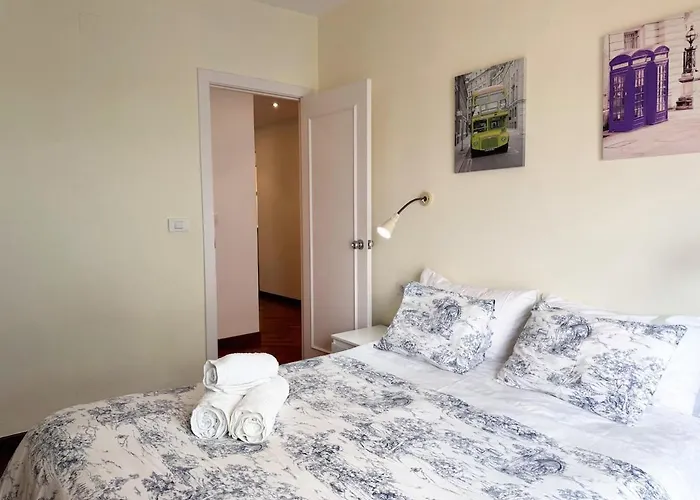 And Modern In The Port * Vigo