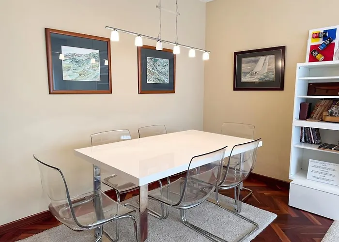 And Modern In The Port Apartmán Vigo