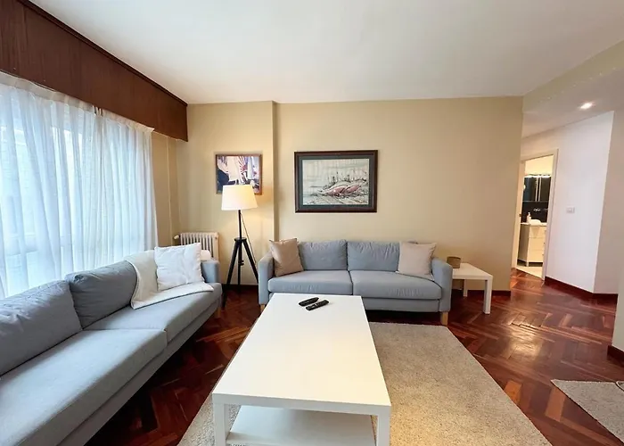 And Modern In The Port Apartmán *