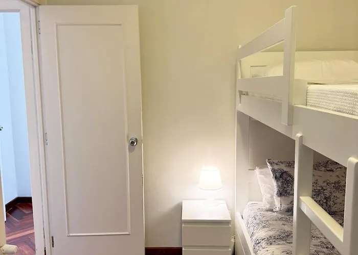 And Modern In The Port Apartmán Vigo