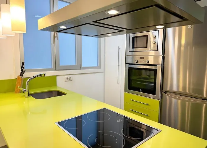 And Modern In The Port Apartmán