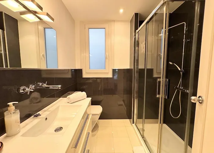 And Modern In The Port