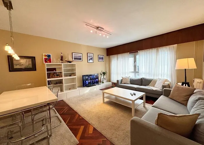 And Modern In The Port * Vigo